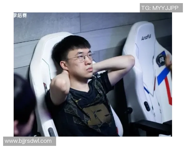 季后赛赛后采访爆金句,引全场大笑